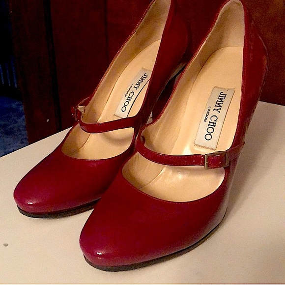 Jimmy Choo✨ Red Patten Leather Heels ❤️. No offers price is firm 😊 - Picture 1 of 3